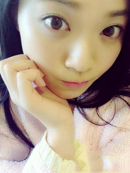 日韩图书馆美女自拍视频,青春魅力瞬间绽放